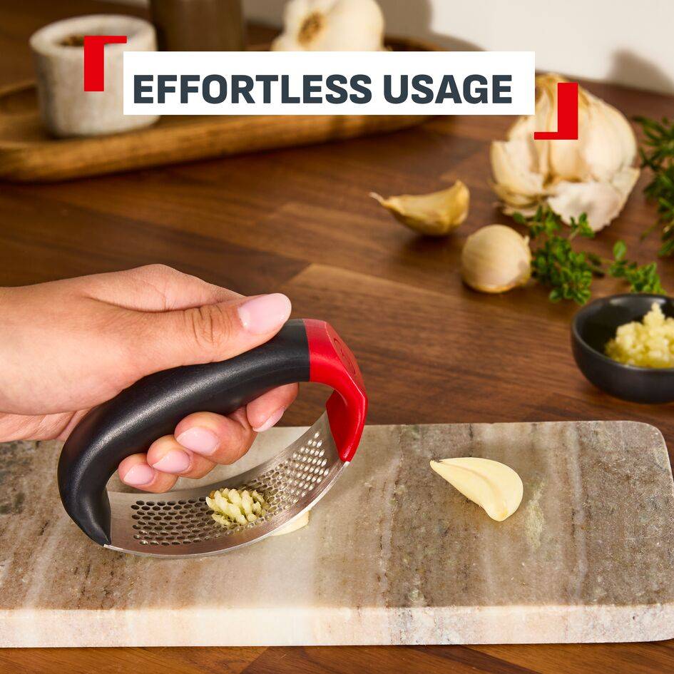 Tools Ingenio+, Garlic Press, Perfect Crushing, Effortless Usage
