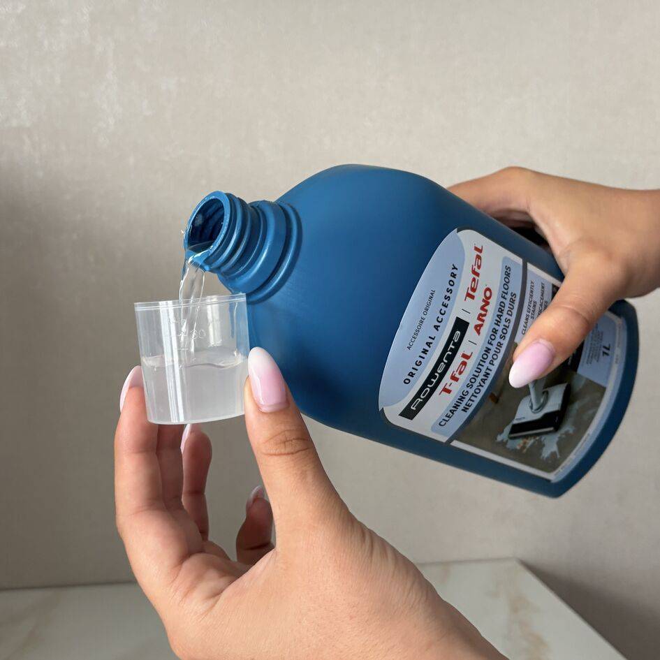 Препарат за почистване на твърди настилки, съвместим с уреди X-Clean, 1л