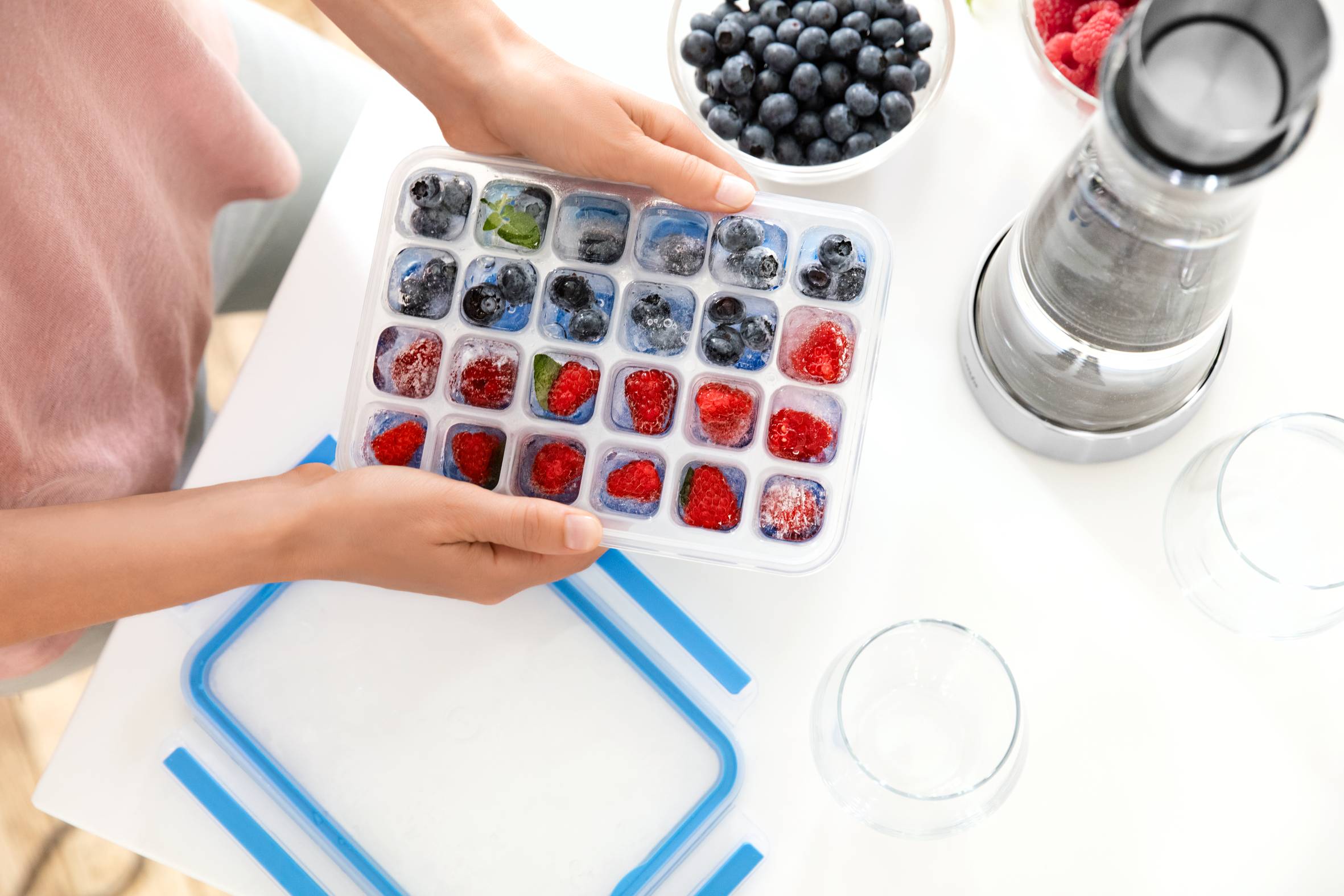 ПЛАСТМАСОВА КУТИЯ K3022112