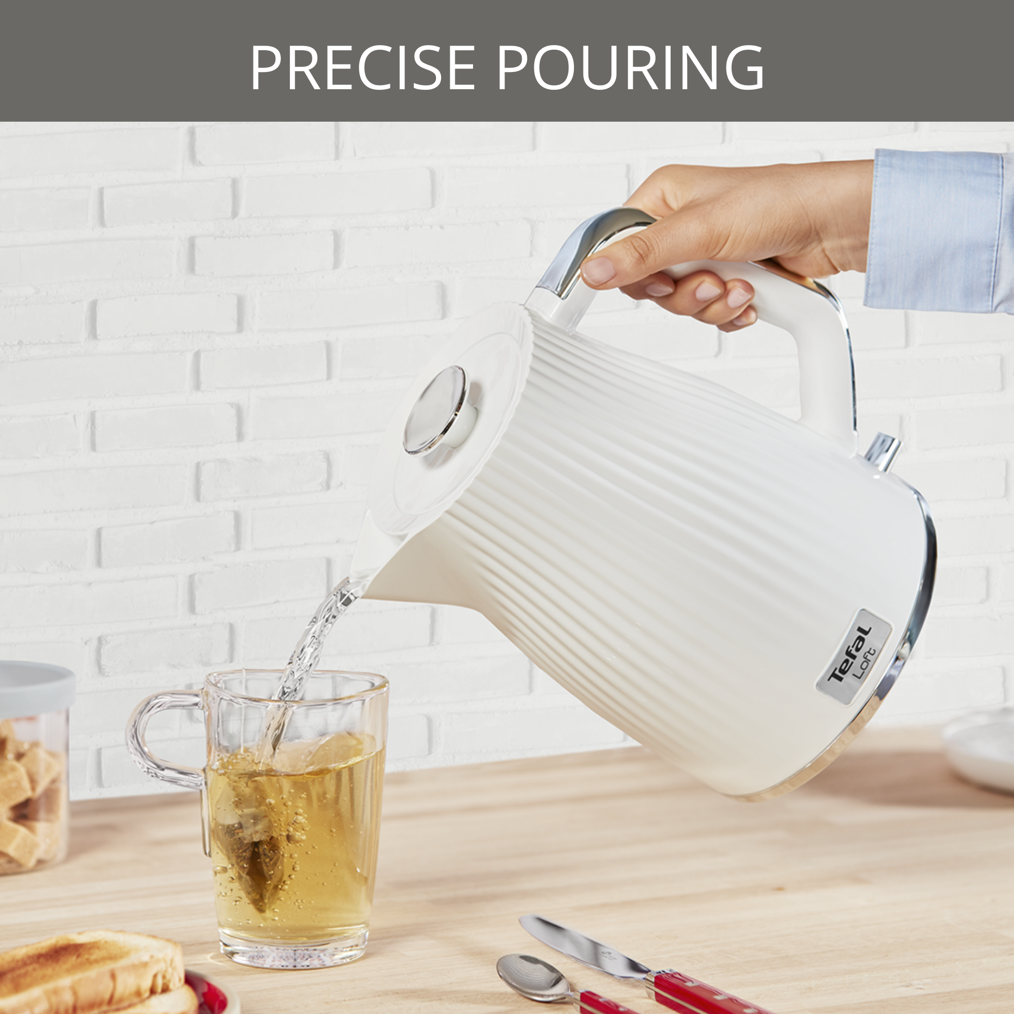 Loft, Електрическа Кана KO250130, 1.7л., Бяла