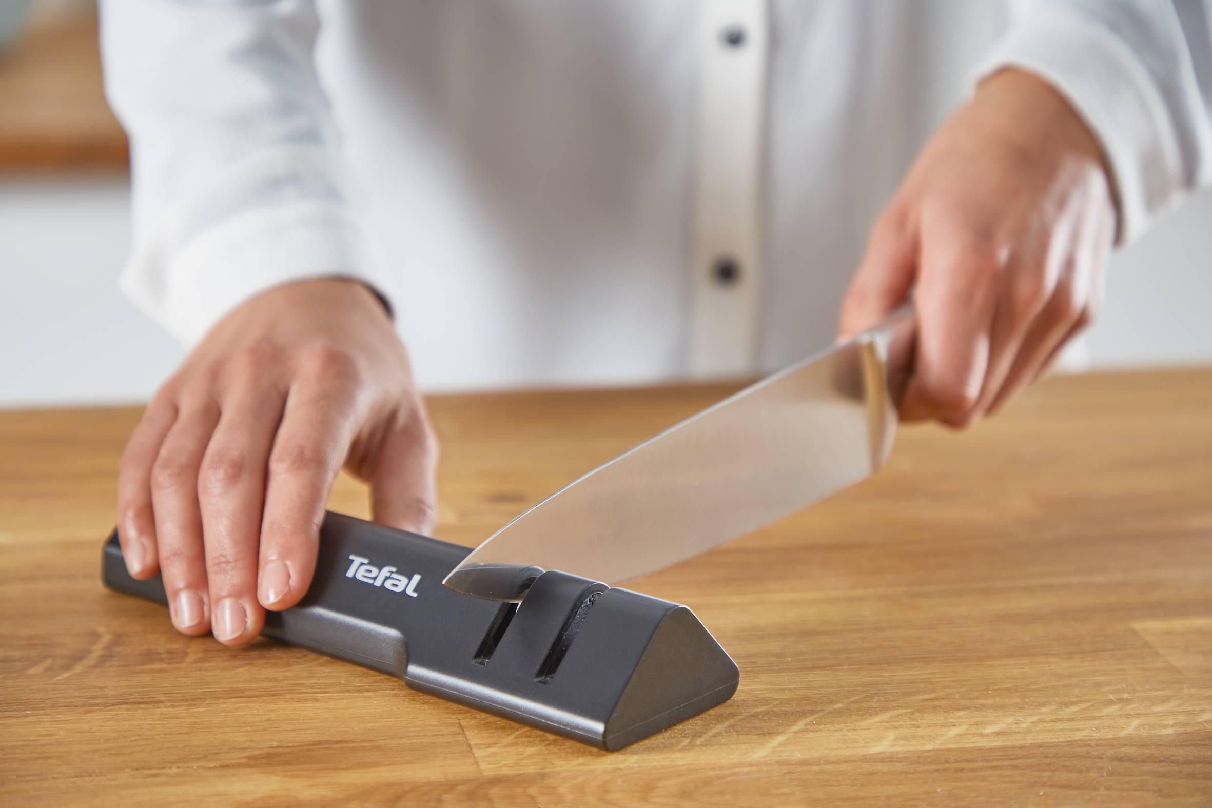 ТОЧИЛО ЗА НОЖОВЕ ESSENTIAL 19X6 CM K2660555