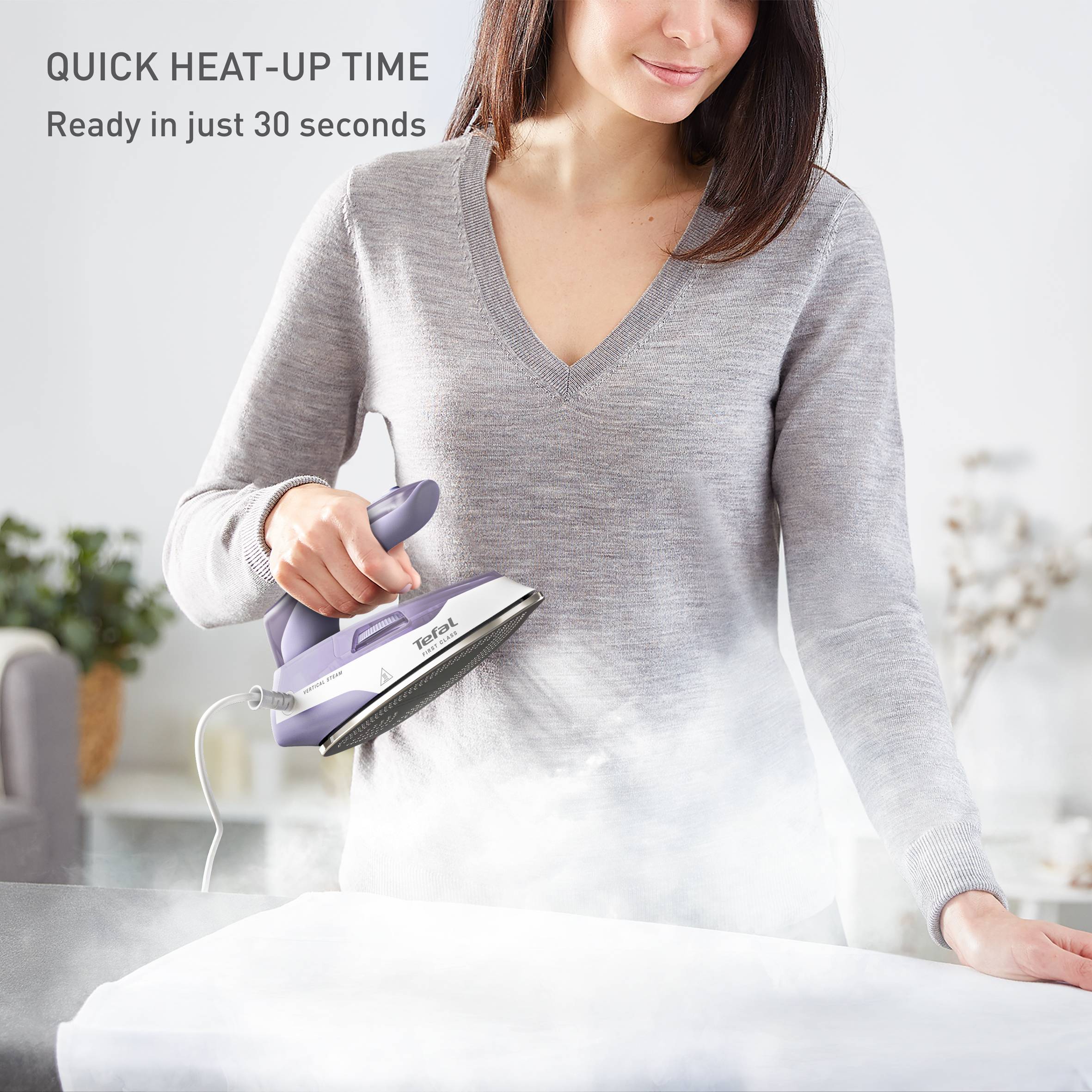 Парна ютия First Class, сгъваема и компактна, подходяща за пътуване